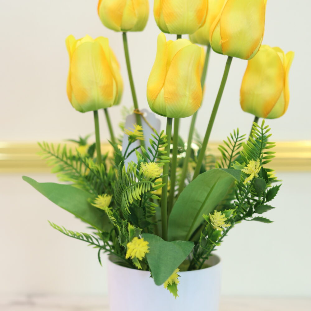 Mini Tulips Flowers (Yellow Color)